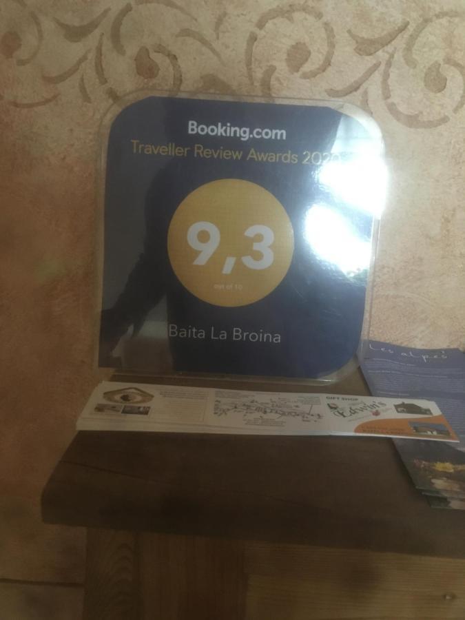 ליביניו Baita La Broina מראה חיצוני תמונה